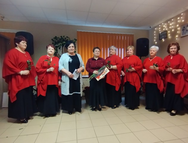 Vokālās interešu grupas "Ivuški" 10 gadu darbības jubilejas pasākums "Mēs tikāmies martā"